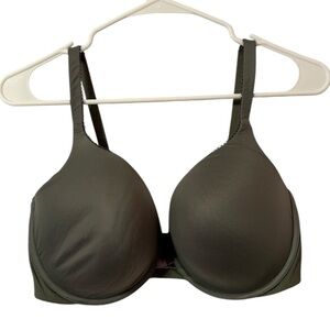 Victoria Secret Body by Victoria Perfect Shape Bra